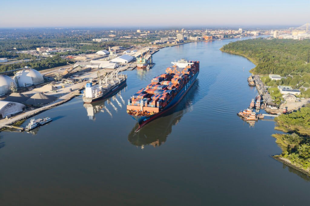 The PAL Le Havre going downriver Wednesday Morning. The Savannah River was calm and the reflections were interesting: